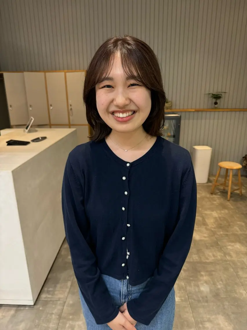 ミディアム カラー 加藤 真由のヘアスタイル