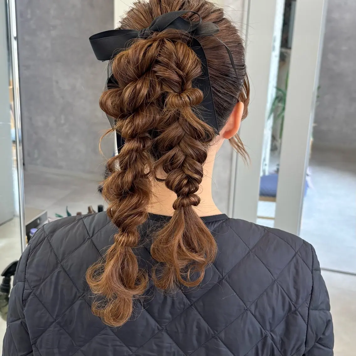 ロング ヘアアレンジ ヘアセット NUMBER_ ユイナのヘアスタイル