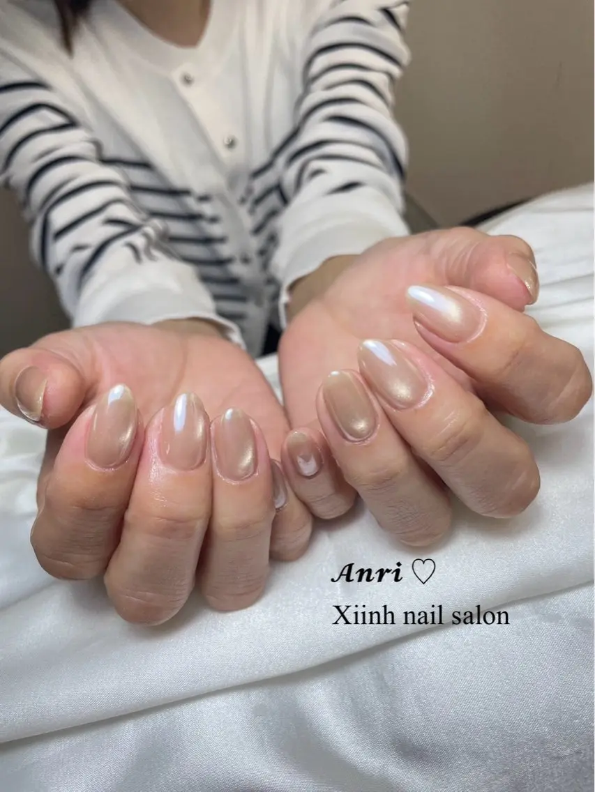 ネイル チークネイル 長さ出し フットネイル ジェルネイル 卒業式 𝓐𝓷𝓻𝓲 XiinhNailのネイルデザイン