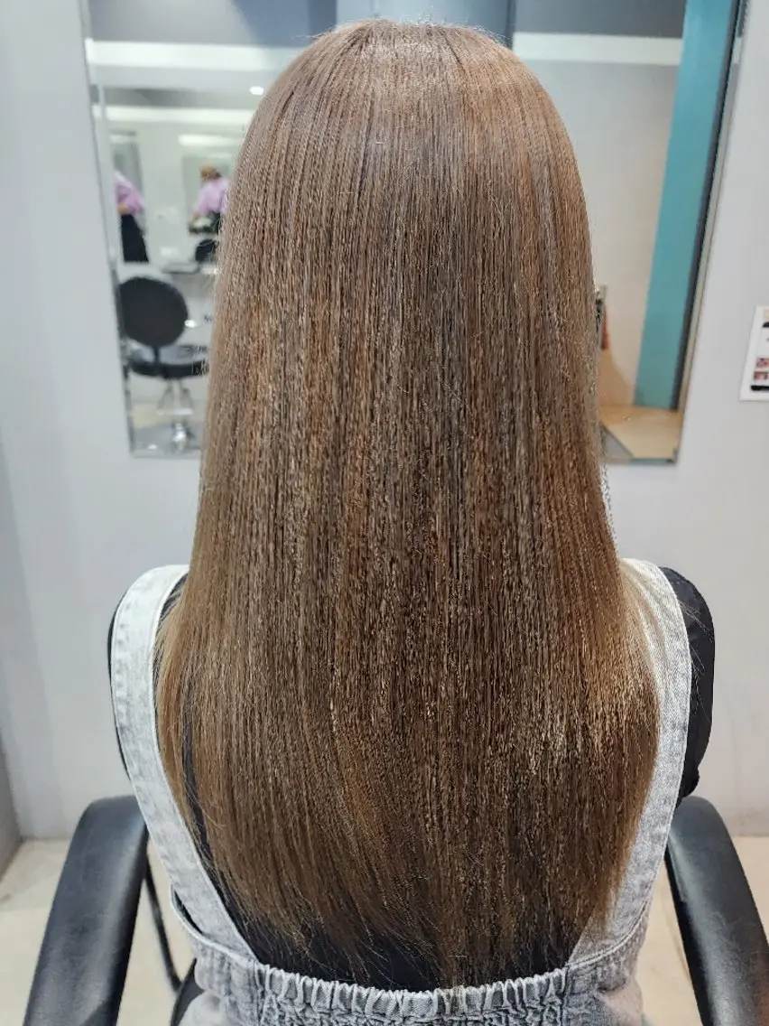 カラー ブリーチ ハイトーンカラー ⭐SOURCE塚口⭐ 　吉武　宙のヘアスタイル