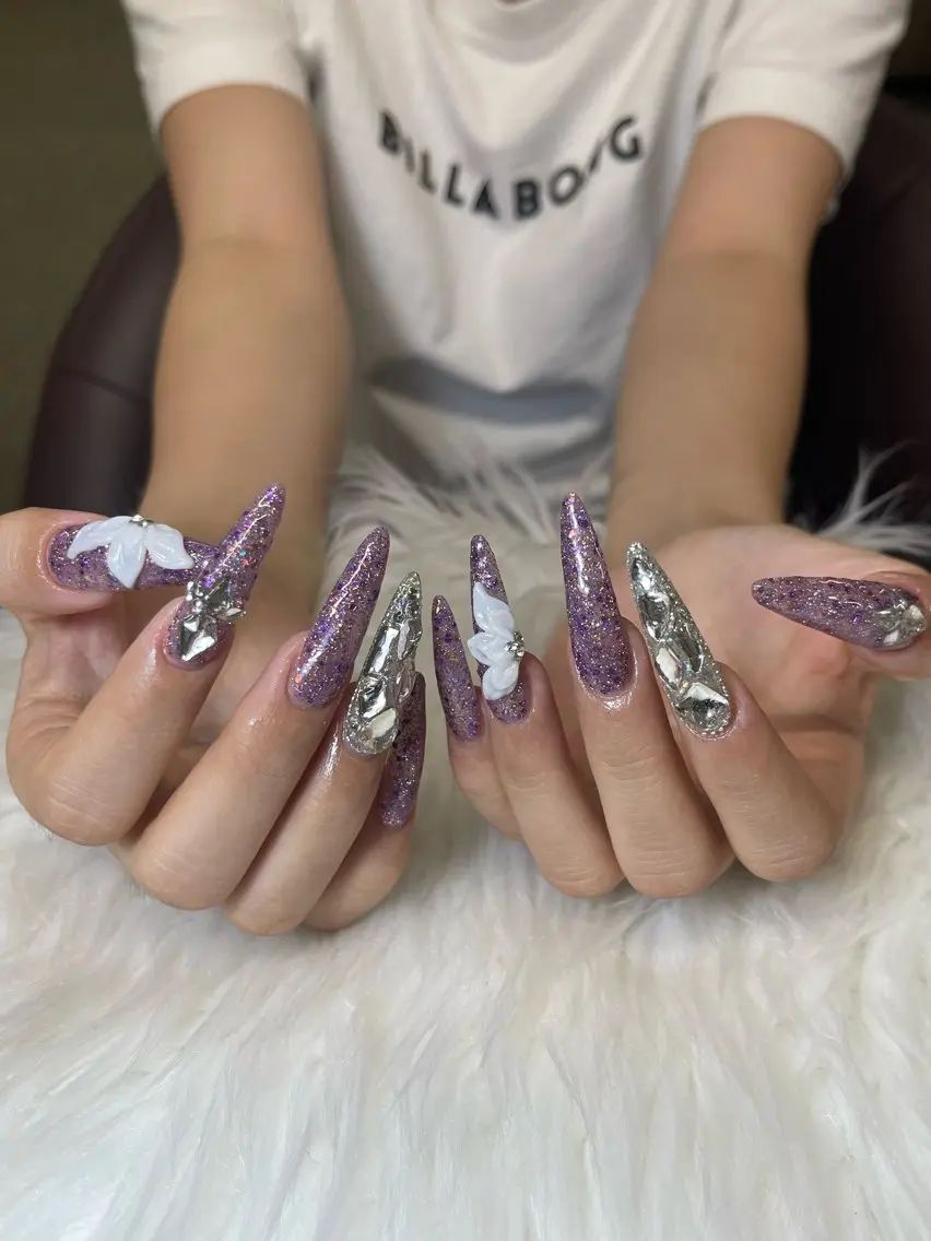 ネイル ハンドネイル NiJi Nailsのネイルデザイン