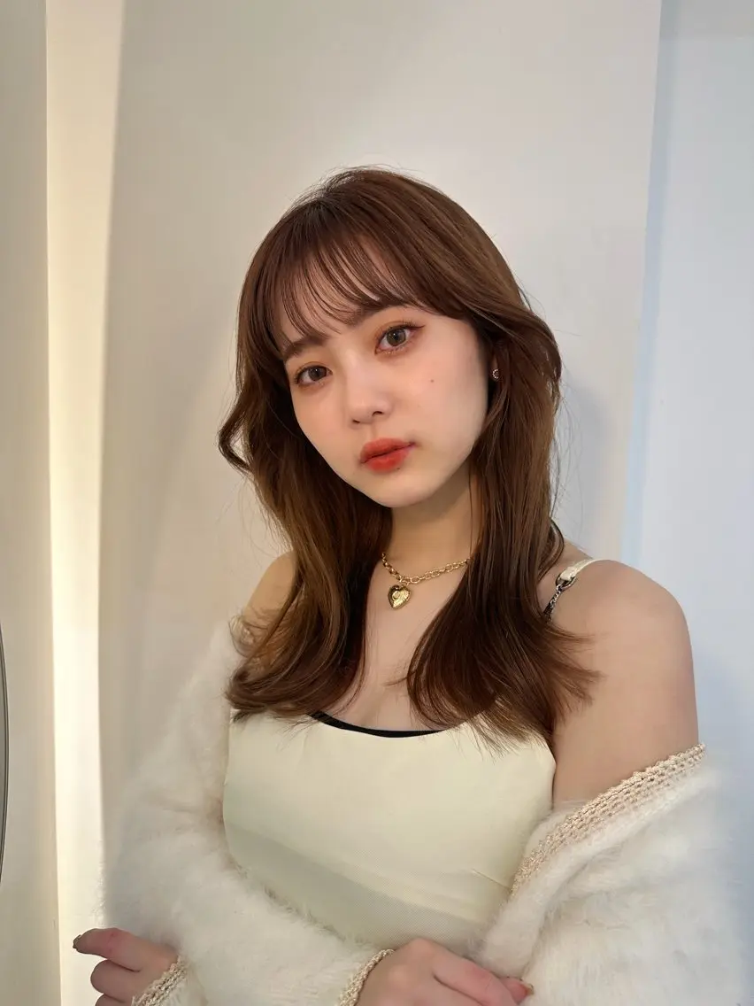 ロング カラー ヘアアレンジ 透明感カラー🩵 レイヤーカットYUIのヘアスタイル