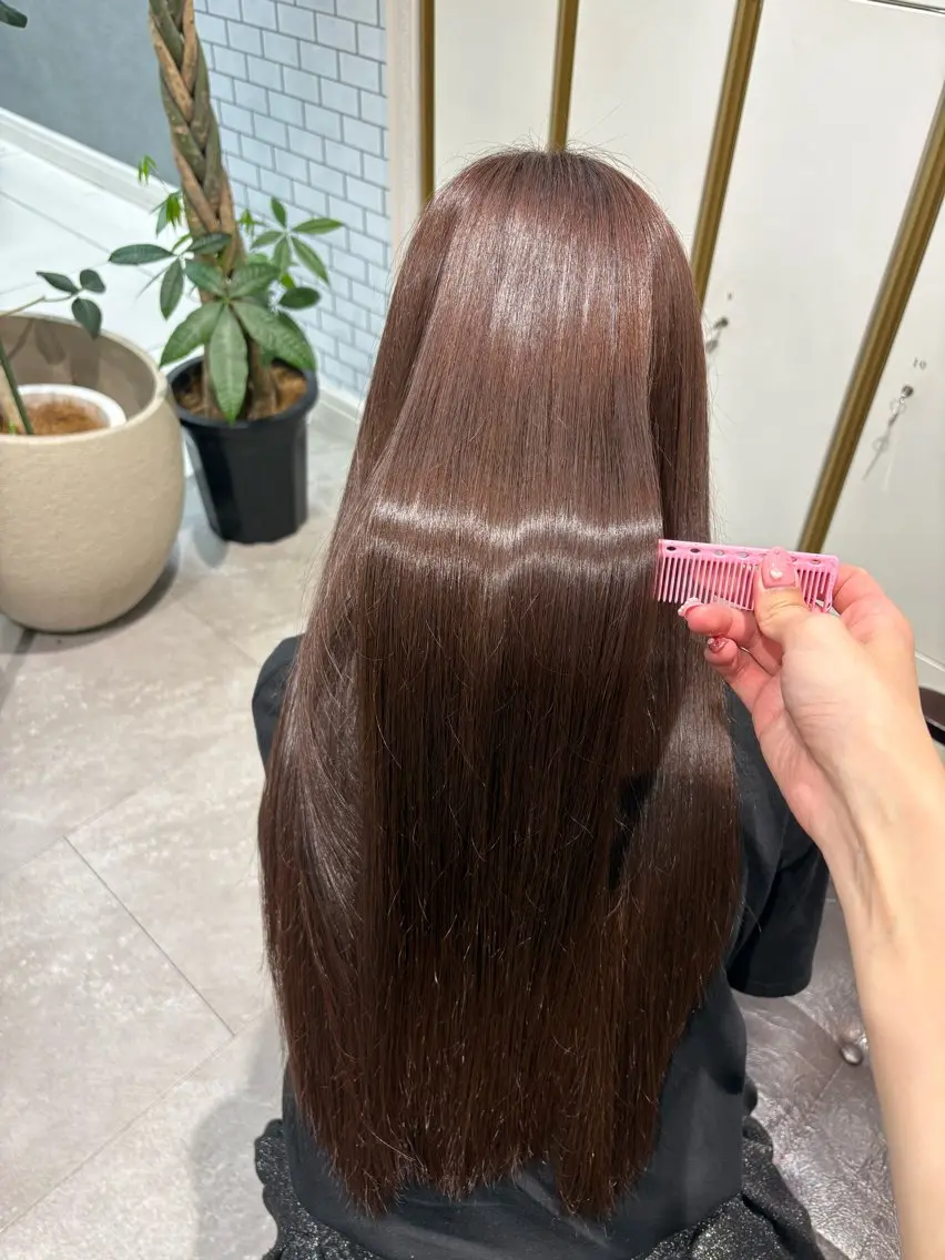 ロング カット ヘアカラー トリートメント 艶髪/透明感カラー 🫧韓国ヘアのヘアスタイル