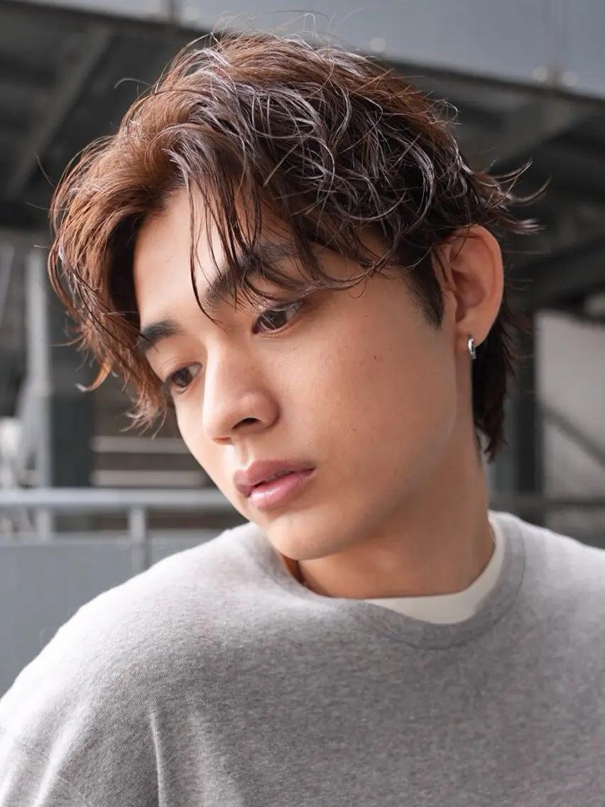 ミディアム カラー パーマ メンズ ミディアムパーマ メンズパーマ ブラウンカラー fifth/ 原宿 メンズパーマ/希飛のヘアスタイル