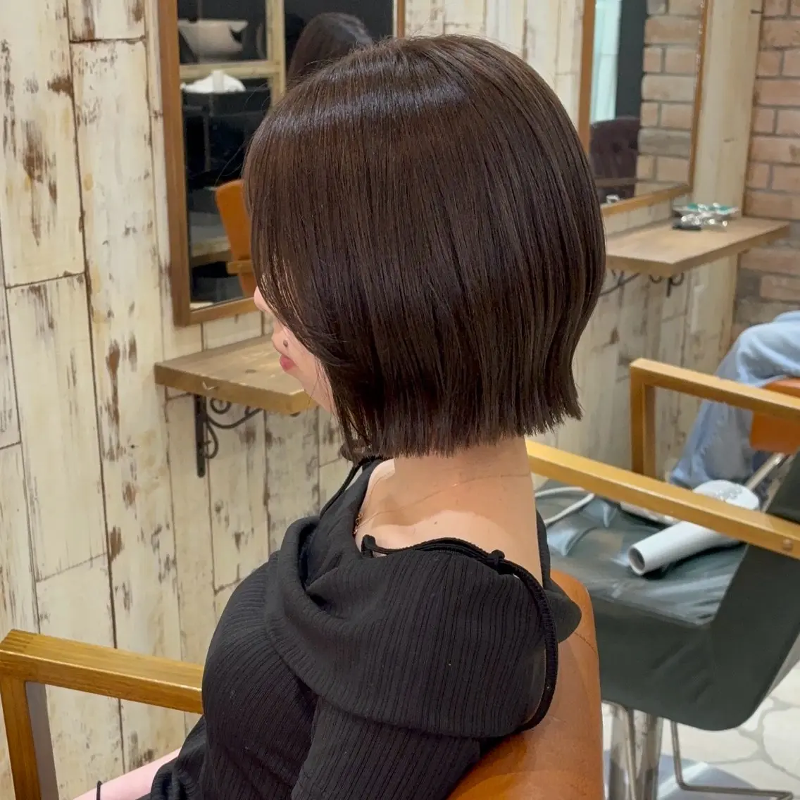 ショート ボブ 髪質改善 カット ヘアカラー 縮毛矯正 加藤 麻夢のヘアスタイル