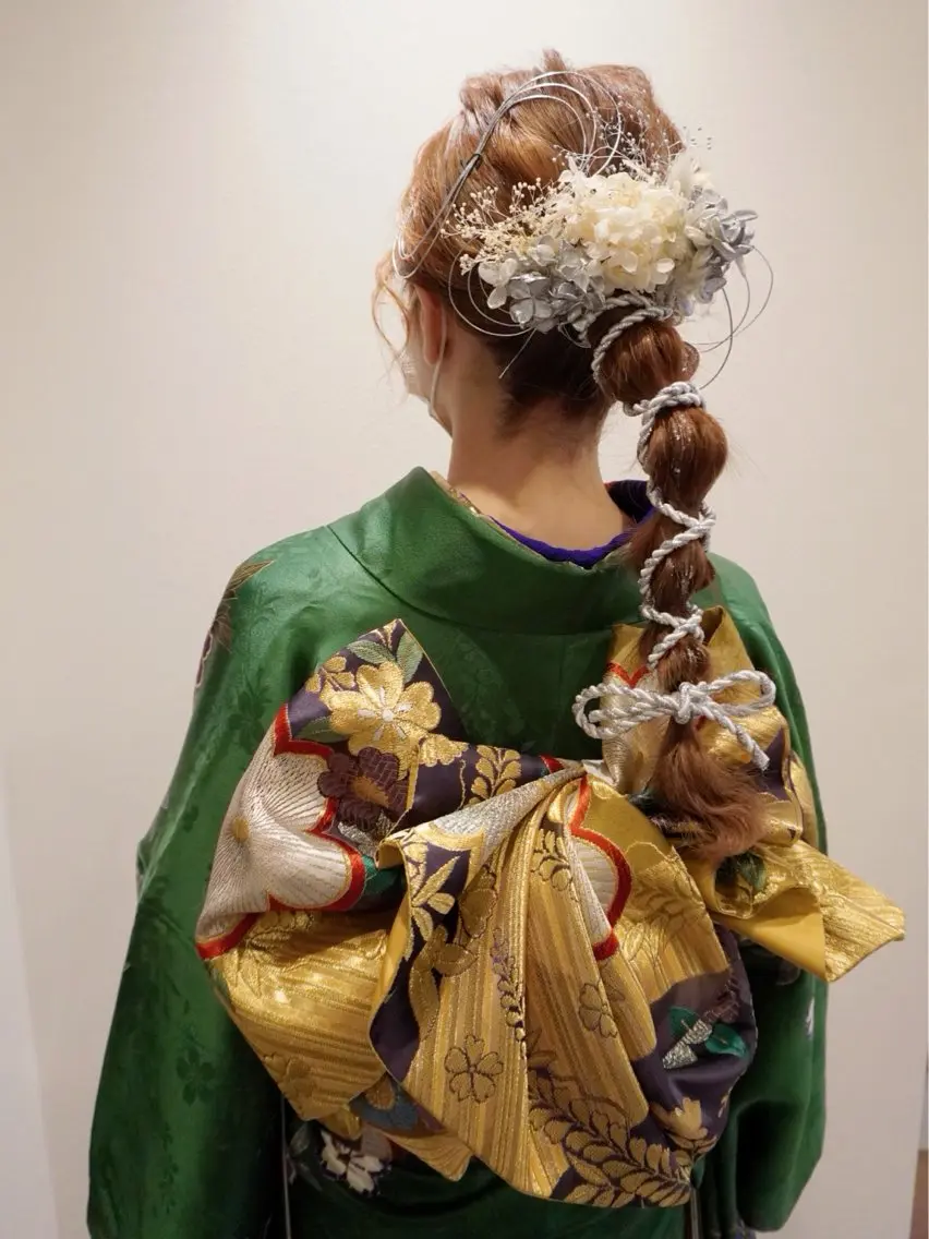 ロング ヘアアレンジ Primus ﾌﾟﾘﾑｽのマツエク・マツパデザイン
