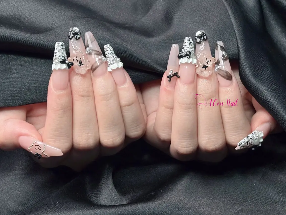 ネイル 桜ネイル 長さ出し フラワーネイル フレンチネイル ジェルネイル ハンドネイル ACon NailSalonのネイルデザイン