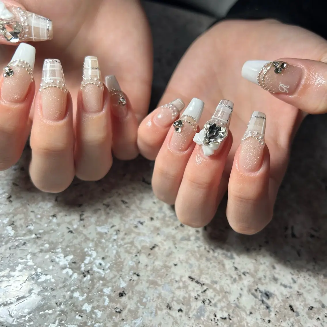 ネイル ハンドネイル nailroom sb𓈒𓂂𓏸のネイルデザイン