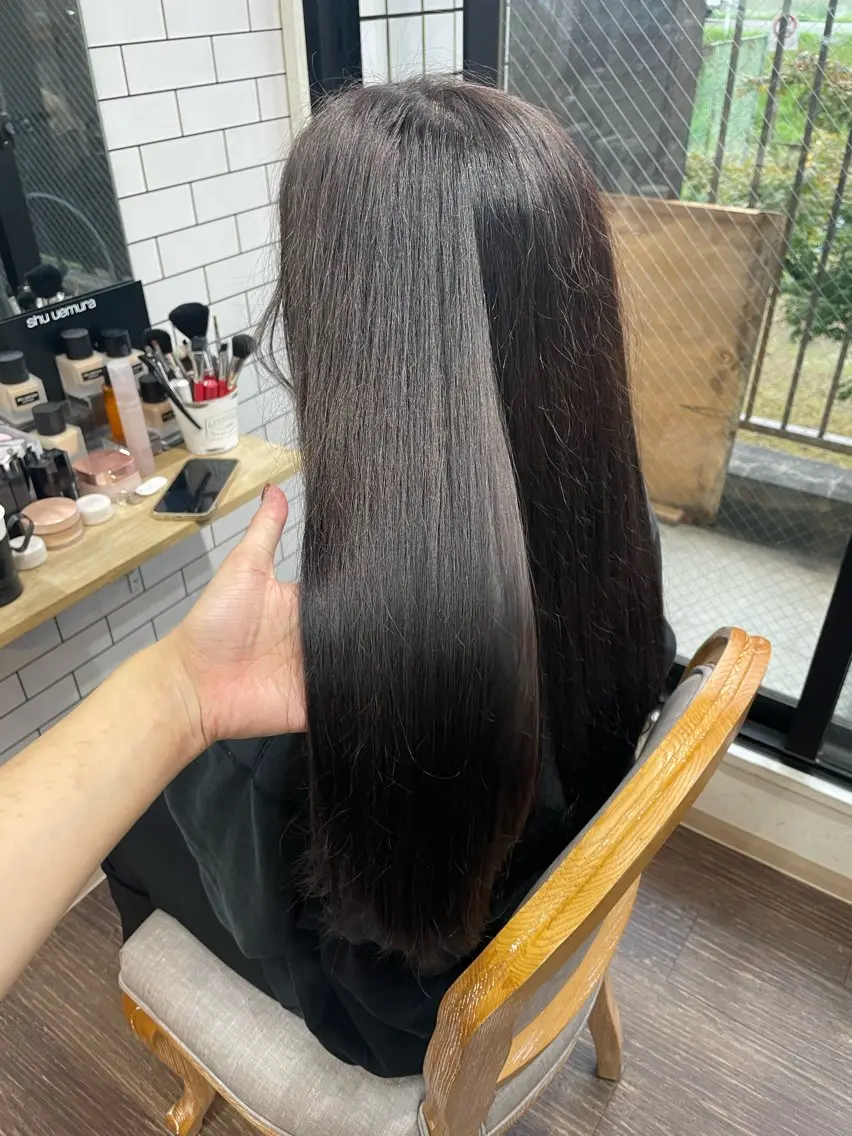 再来価格🎶縮毛矯正＋トリートメントの写真