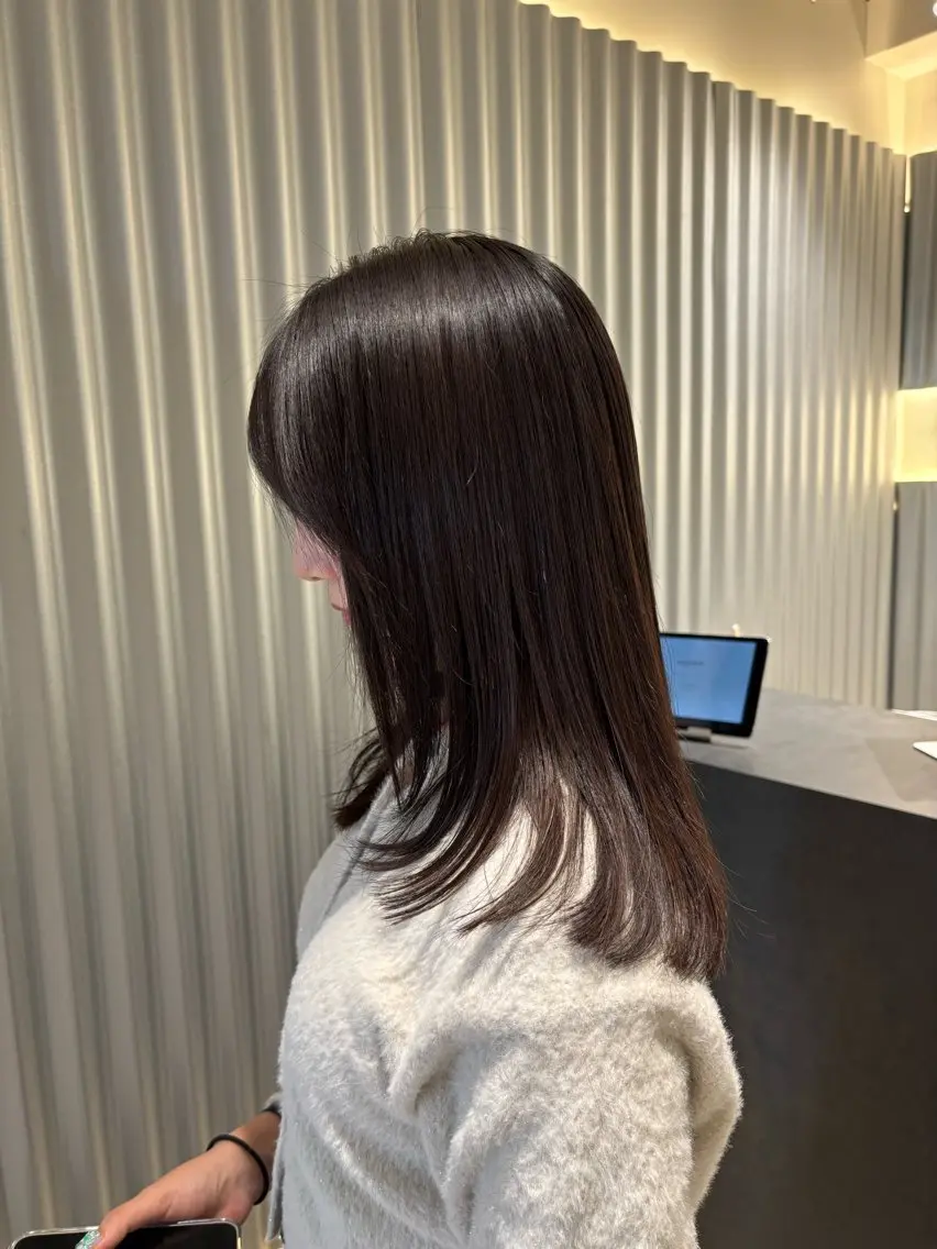 ミディアム カラー パーマ ヘアアレンジ レイヤーカット カット ヘアカラー トリートメント ヘッドスパ ヘアセット 押切 響　のヘアスタイル