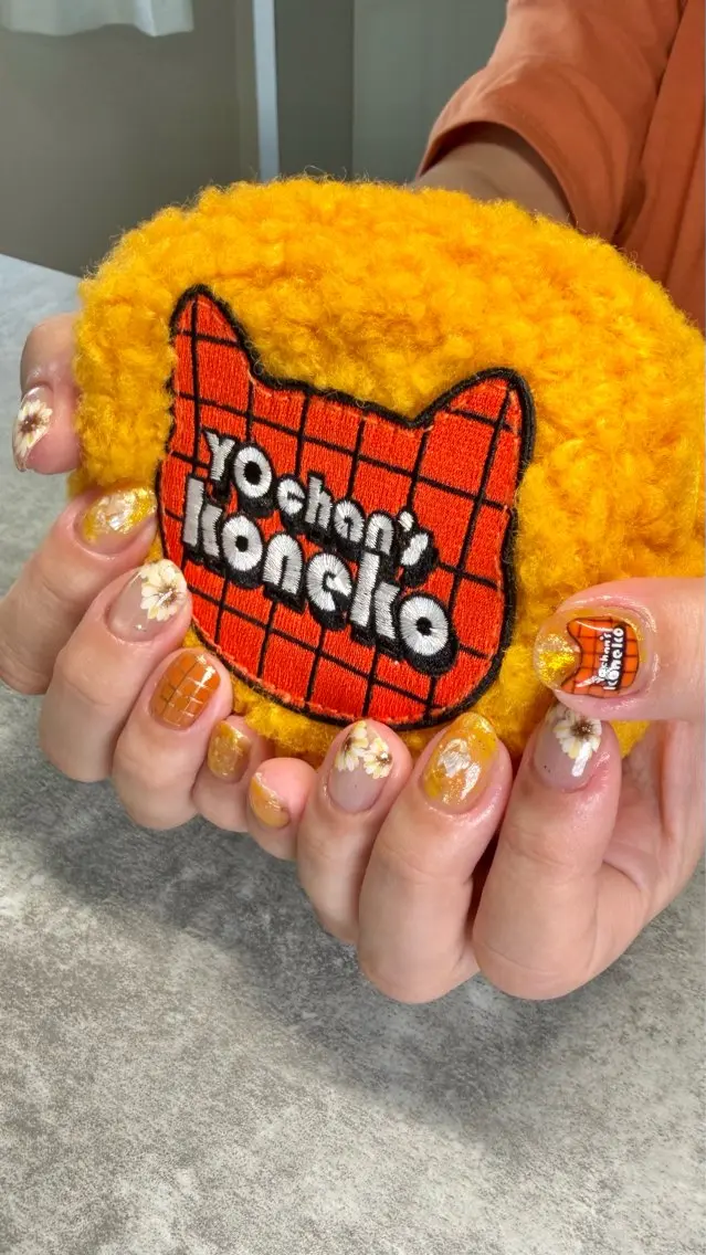 ネイル ハンドネイル ハンドケア shino🌟 痛ネイルのネイルデザイン