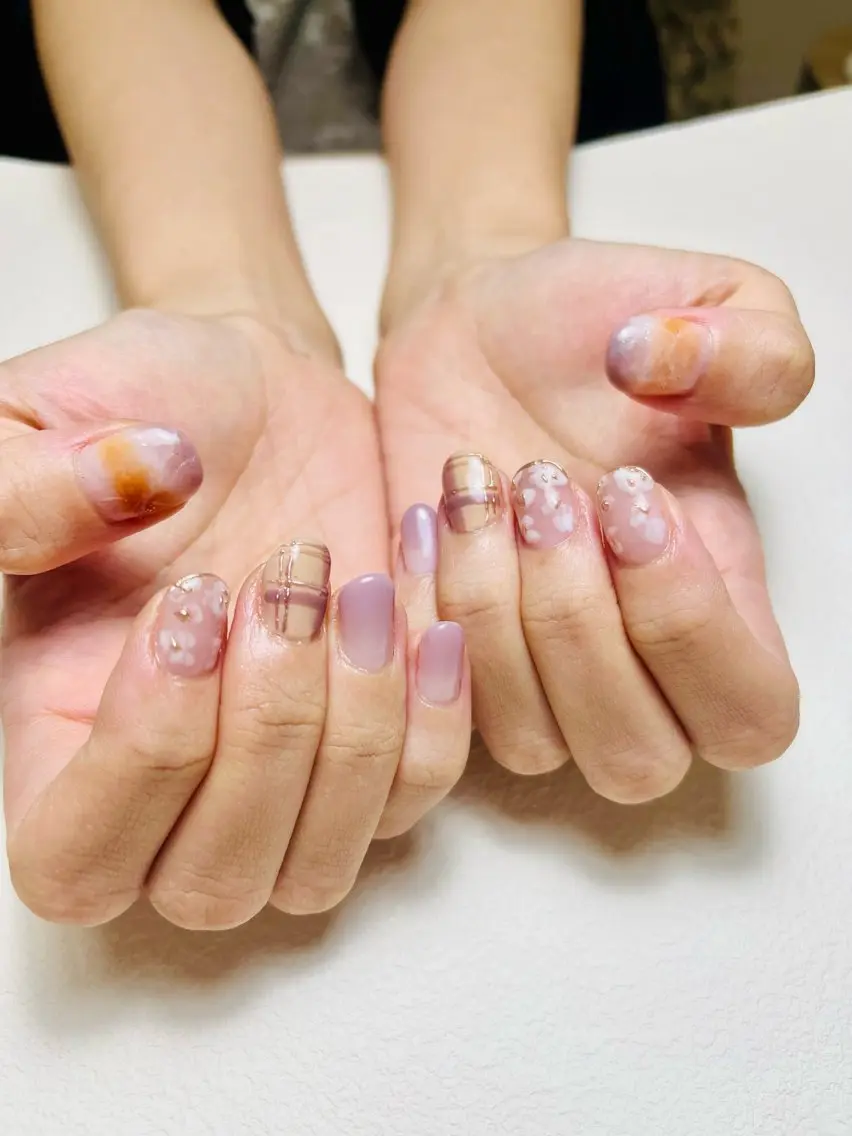 ネイル フラワーネイル ハンドネイル nail room.のネイルデザイン