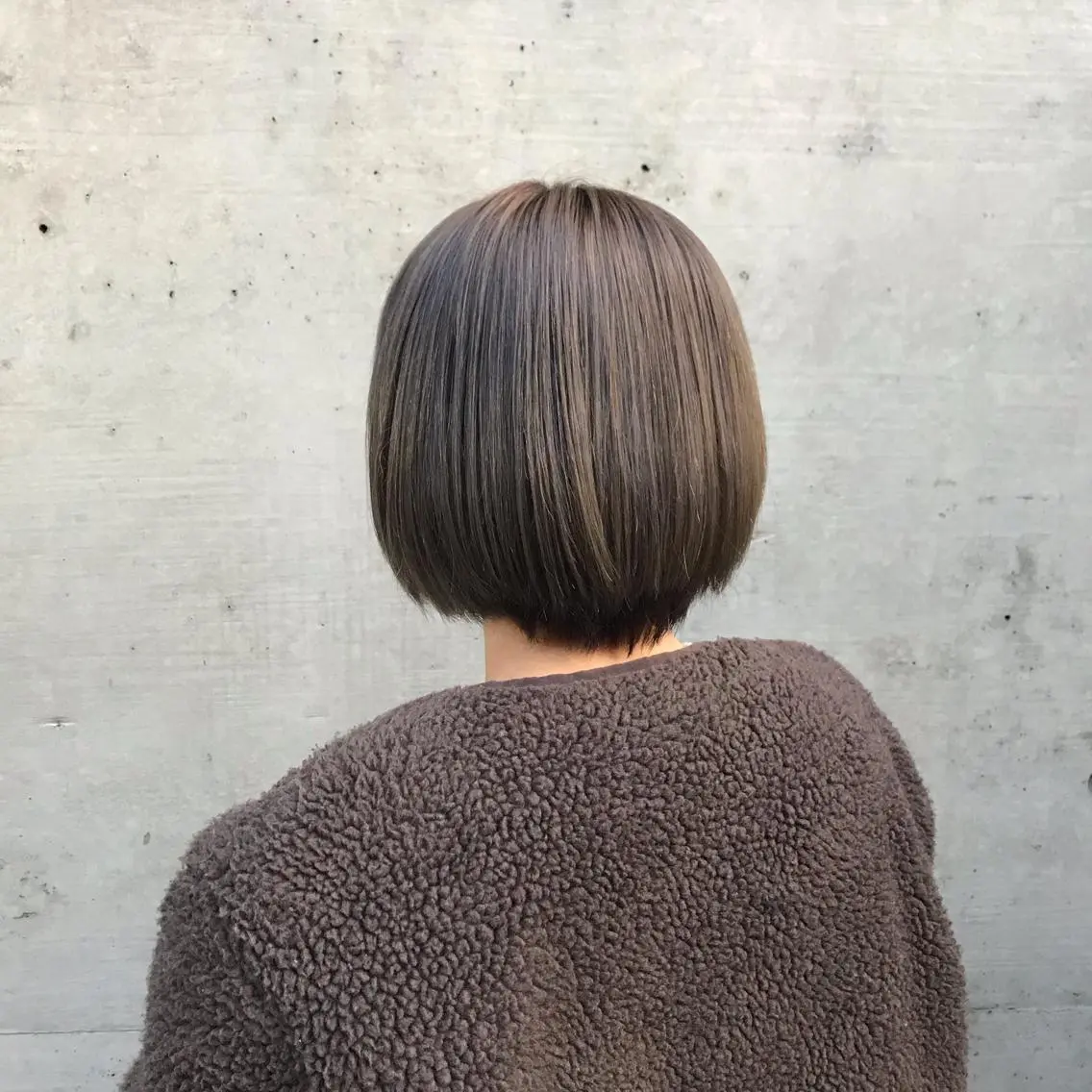 ショート カラー ベージュカラー ブリーチ ケアブリーチ カット 佐野 智史のヘアスタイル