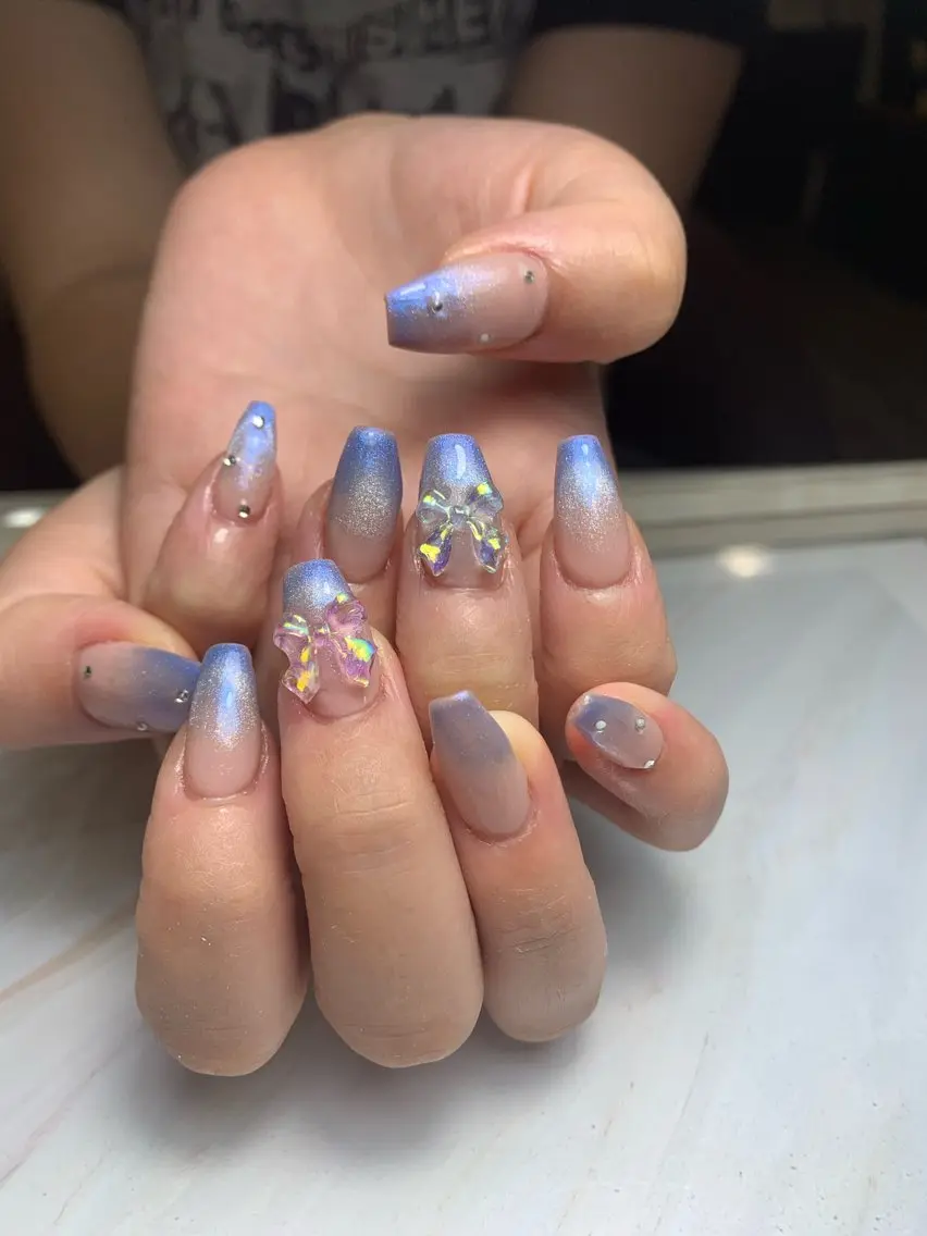 ネイル フレンチネイル ジェルネイル 韓国ネイル マグネットネイル マグネットフレンチ akina nailsのネイルデザイン