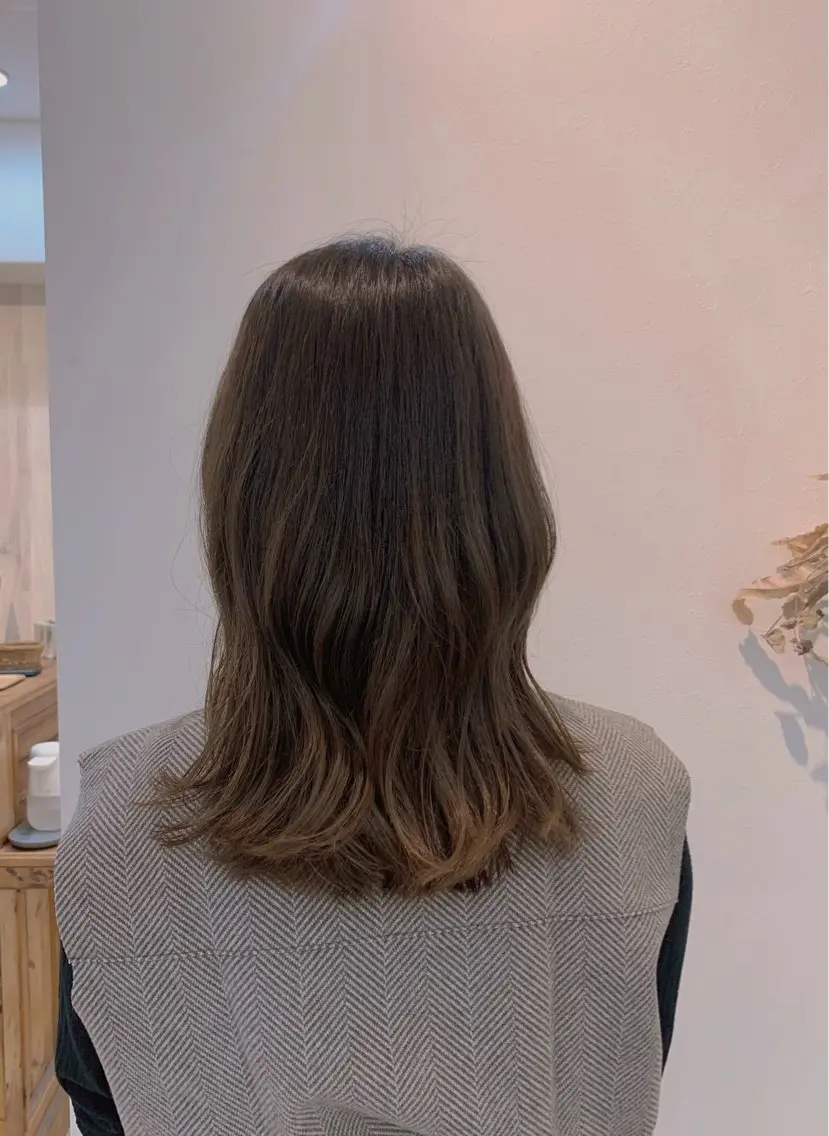 セミロング 竹村 恵功代のヘアスタイル