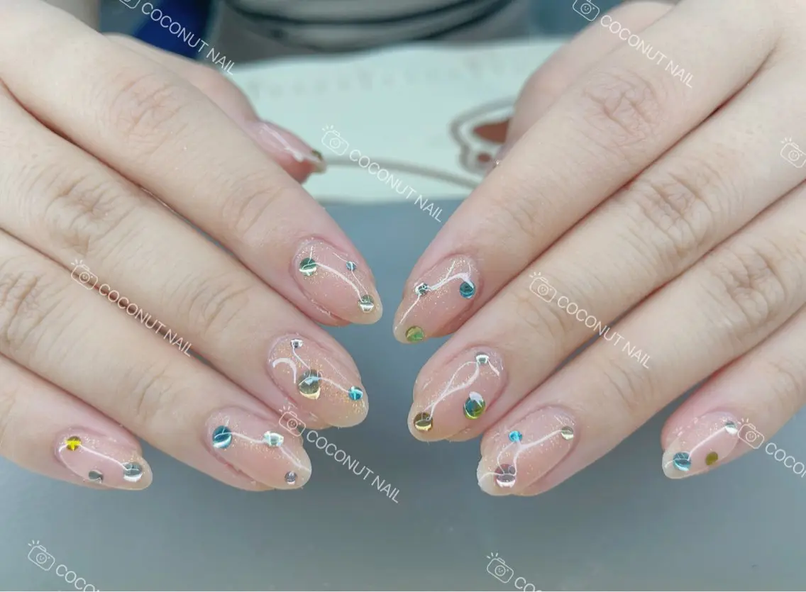 ネイル ハンドネイル 神田 ココナッツのネイルデザイン