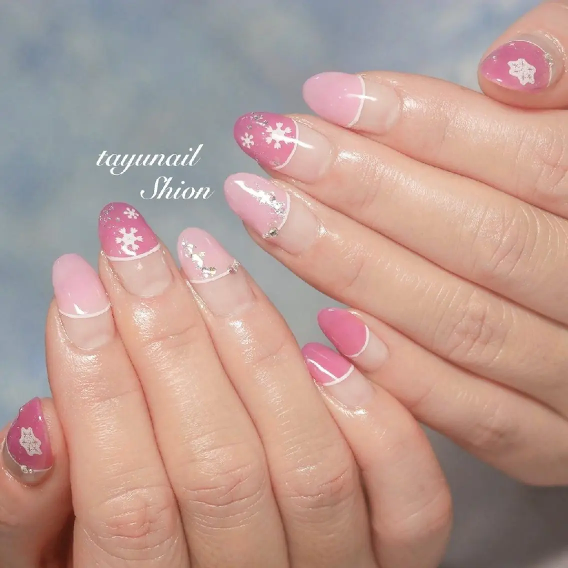 ネイル ブルー フレンチネイル ジェルネイル パラジェル ピンク ネイルサロン 【たゆnail】のネイルデザイン