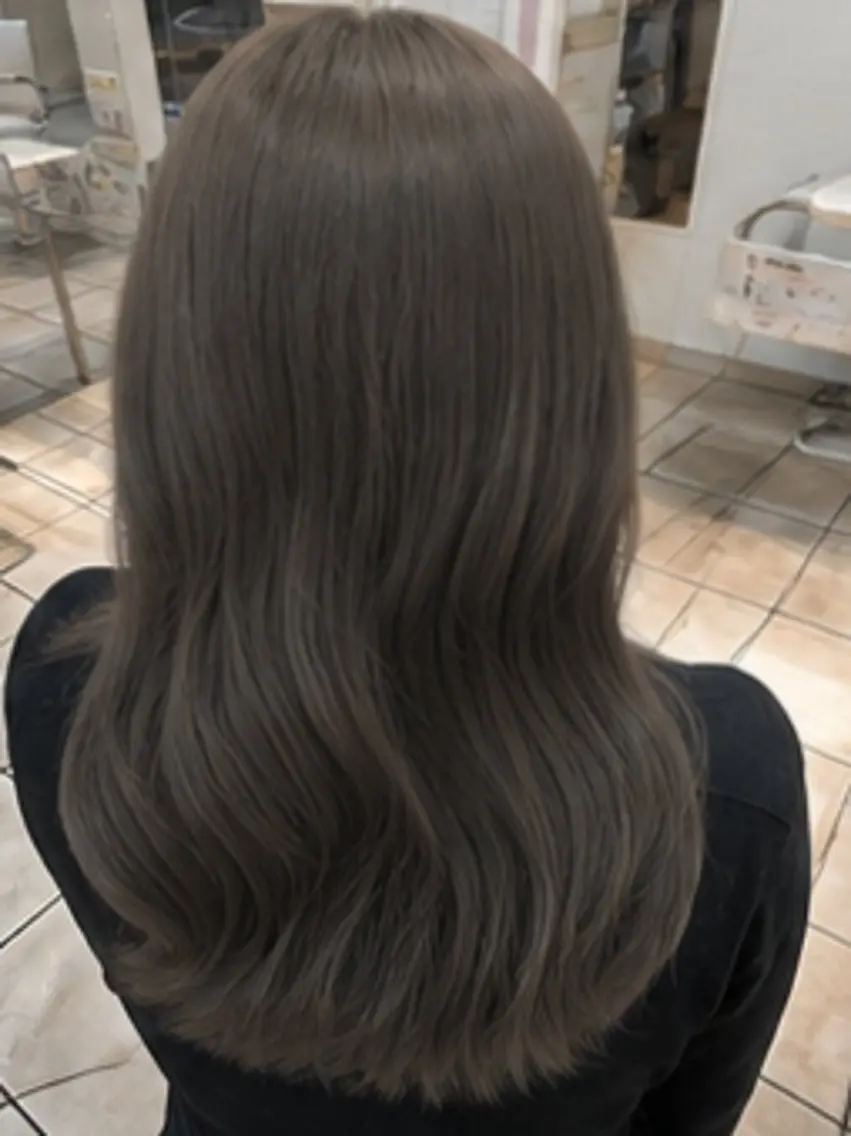 セミロング カラー ヘアカラー 透明感カラー×美眉 🎀みゆう🎀のヘアスタイル