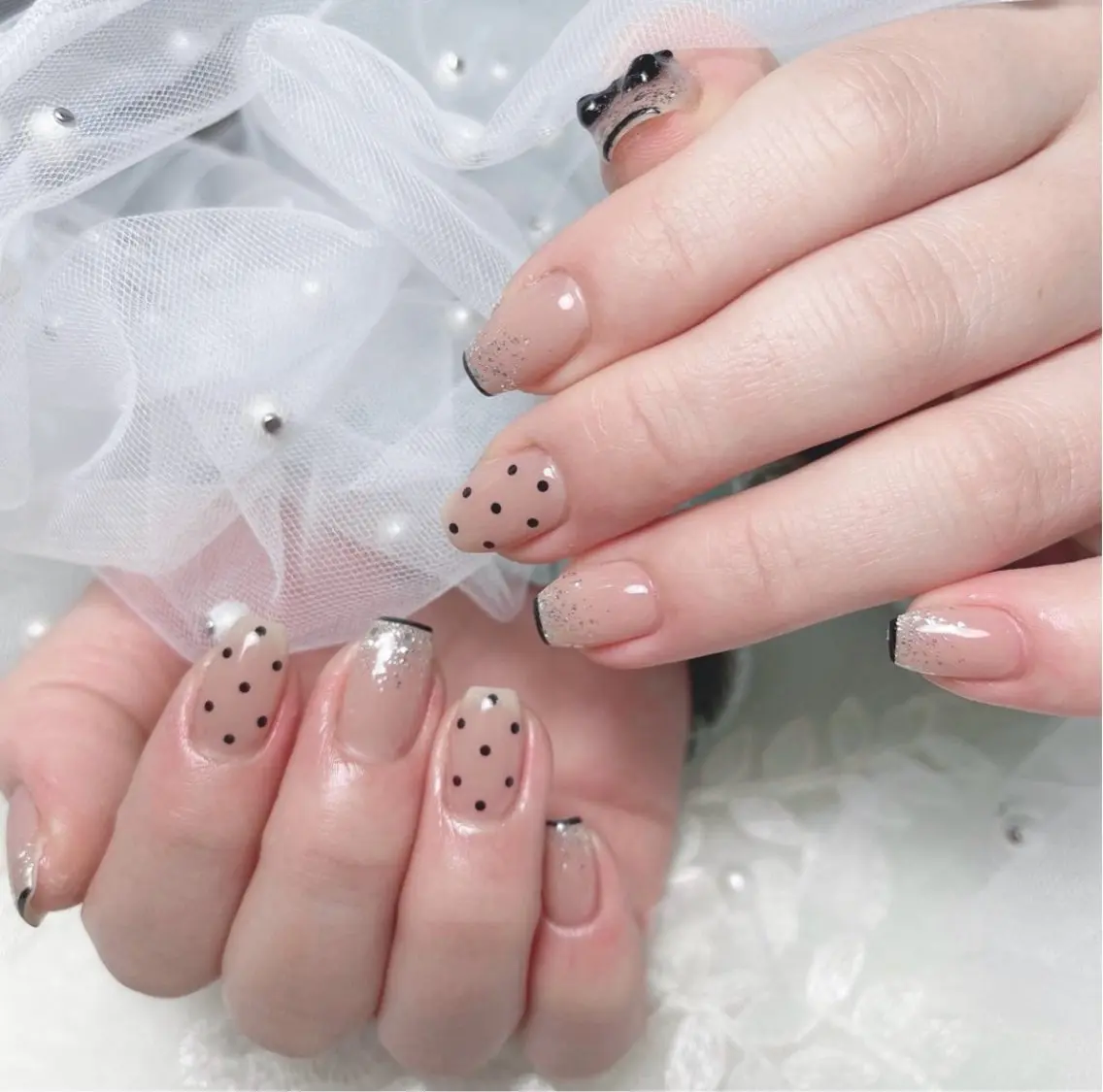 ネイル ハンドネイル Aura nail 🍐💫のネイルデザイン