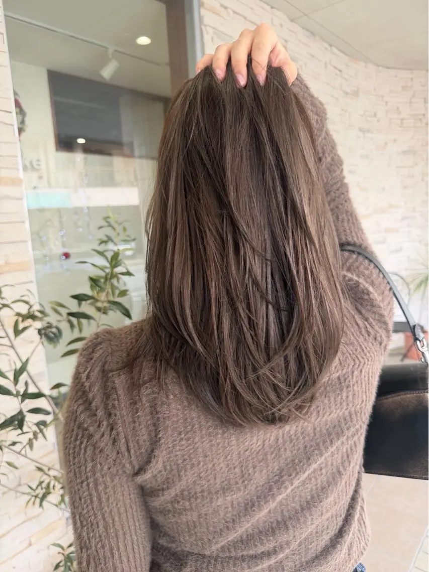 ミディアム ヘアカラー début / みやびのヘアスタイル