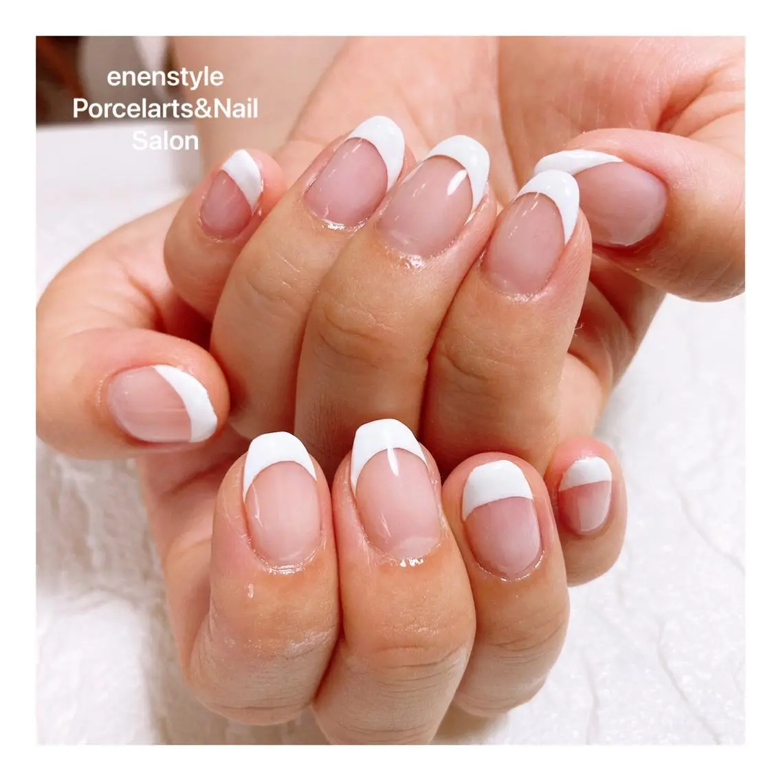 ミディアム ネイル ハンドネイル 🐾enen style 🐾のネイルデザイン