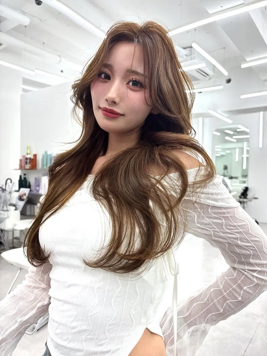 ロング カラー アッシュ ベージュカラー 黒髪 ブリーチ ブルーカラー 透明感カラー✨🩵 韓国ヘアkanatoのヘアスタイル