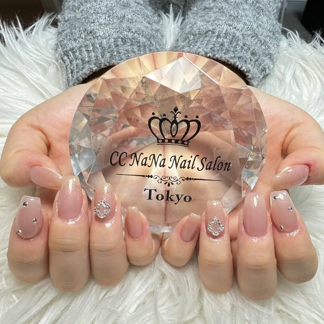 ネイル アートネイル チークネイル フラッシュネイル ジェルネイル グラデーション ハンドネイル 💎CC・NaNa 韓国風ネイル🌙Cのネイルデザイン