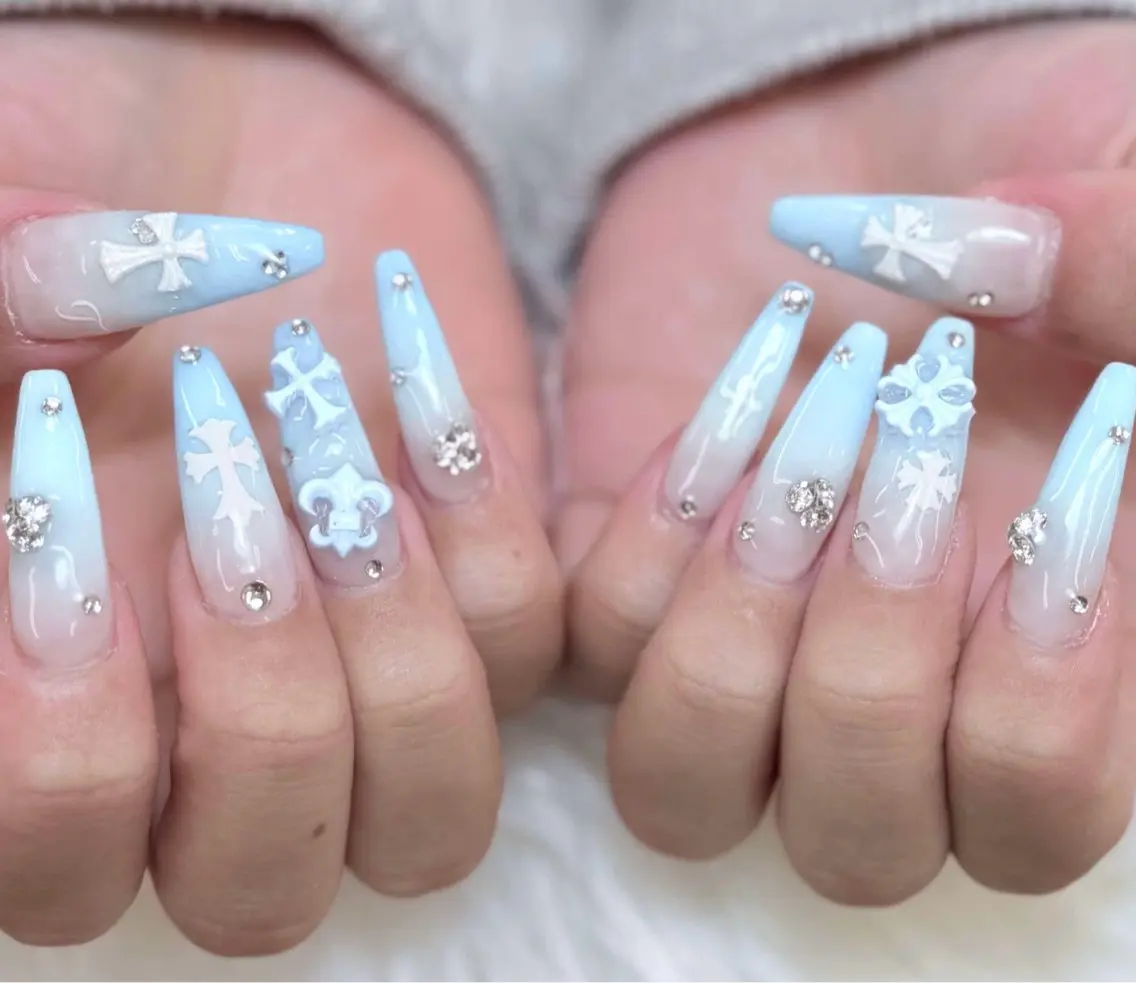 ネイル チークネイル 長さ出し フットネイル マグネットネイル 持ち込み ハンドネイル ANH NAIL ゴテゴテ専門店💎のネイルデザイン
