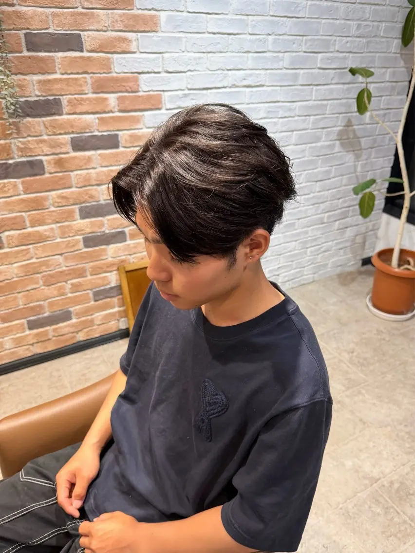 カラー 黒髪 ヘアカラー 若杉 美鈴のヘアスタイル