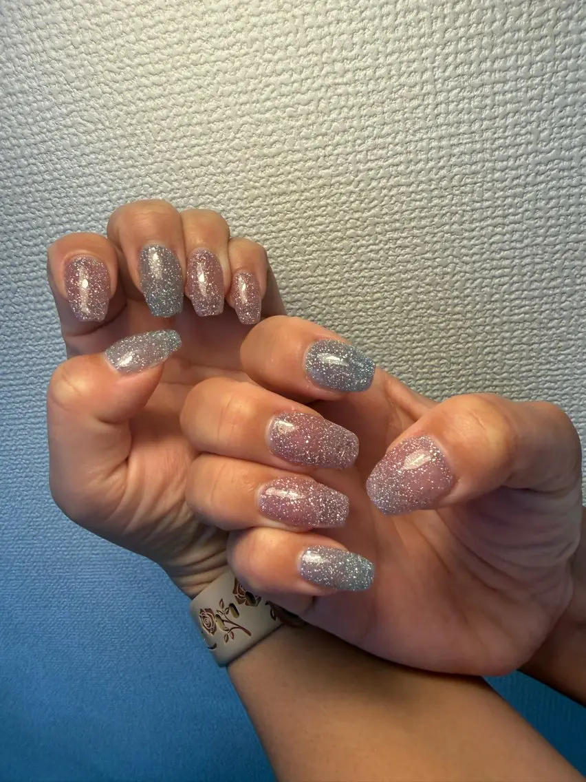 ミディアム ハンドネイル nail salon Romanのネイルデザイン