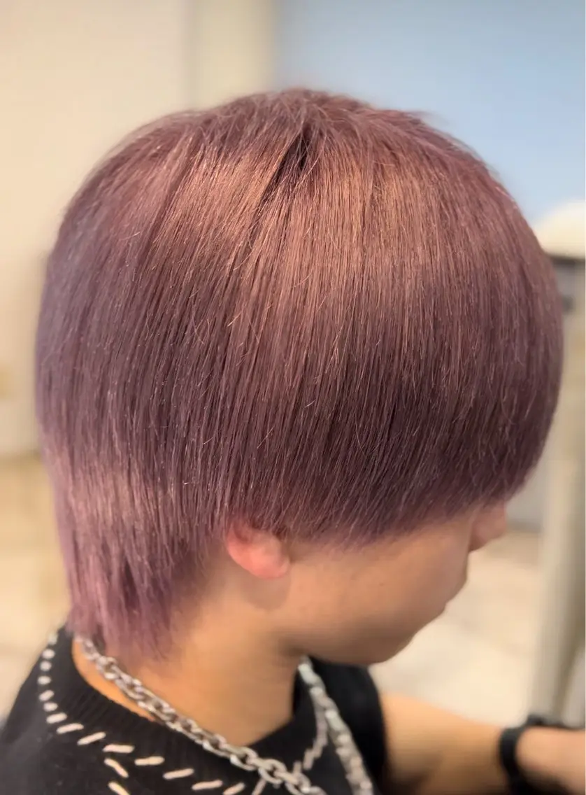 カラー ブリーチ ピンクカラー 二宮 陽太のヘアスタイル