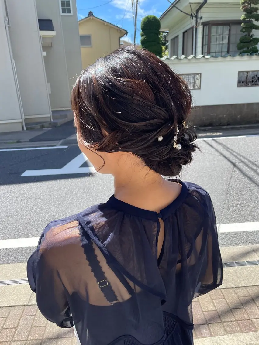 ミディアム ヘアアレンジ 結婚式・ブライダル ブリーチ無し透明感 ケアカラー🌿かなみのヘアスタイル
