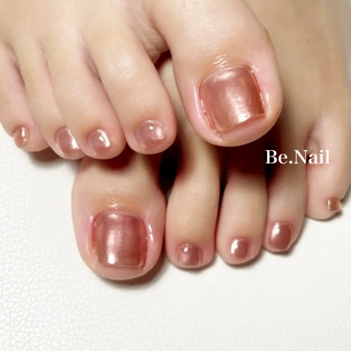 ネイル フットネイル ジェルネイル ミラーネイル シンプルネイル Be. Nailのネイルデザイン