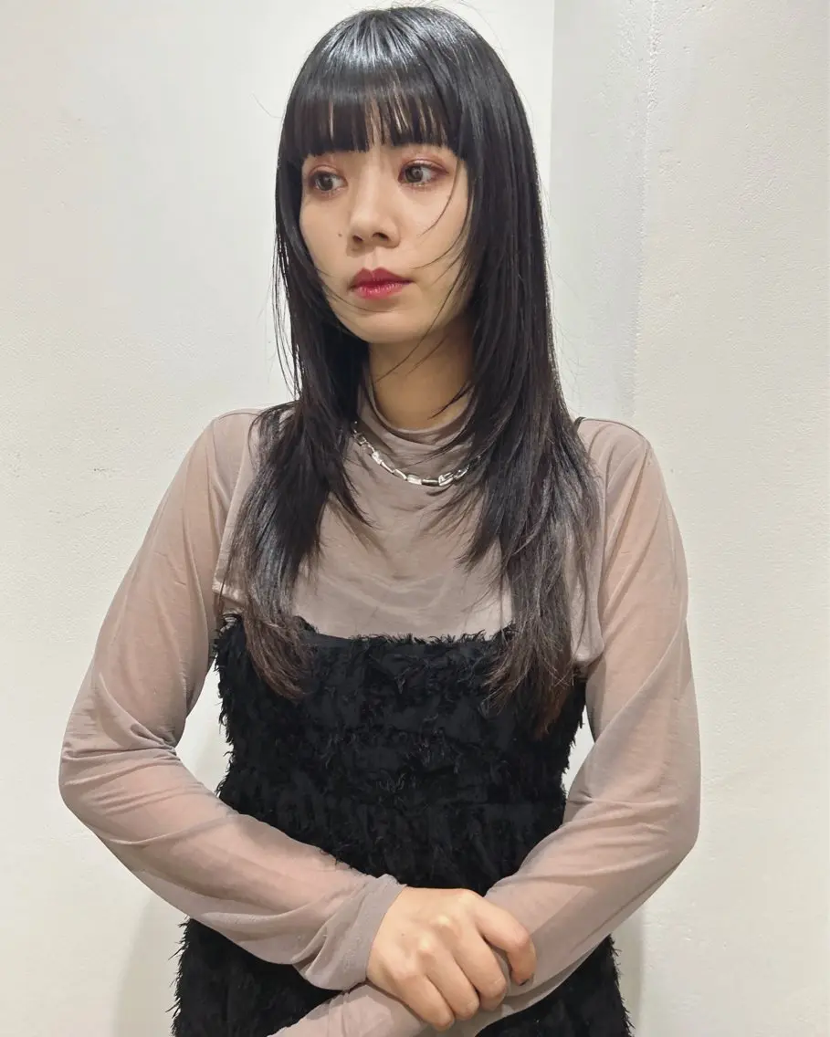 ロング カラー レイヤーカット ウルフカット カット ヘアカラー トリートメント 村上雅人 ナチュラルモードのヘアスタイル