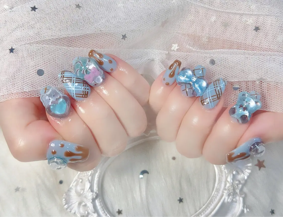 ネイル チークネイル 長さ出し フレンチネイル ジェルネイル グラデーション ハンドネイル THANHTHANH NAILのネイルデザイン