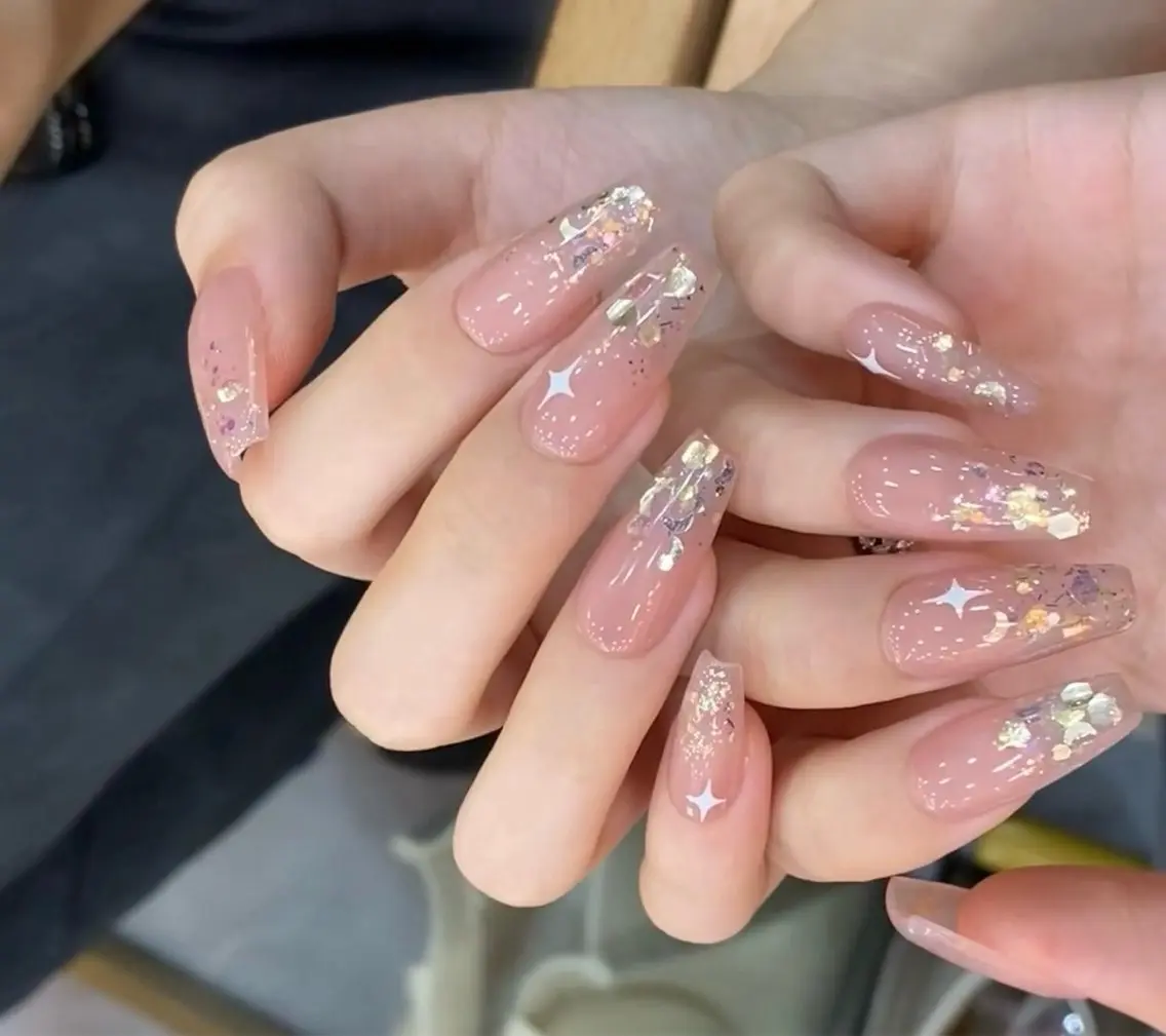 ネイル フレンチネイル ラメ(グリッター) ラメグラデーション マグネットネイル 持ち込み Unicorn Nail原宿表参道のネイルデザイン