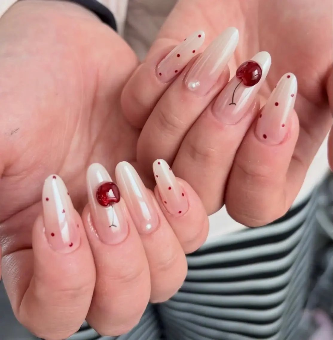 ネイル NiJi Nailsのネイルデザイン