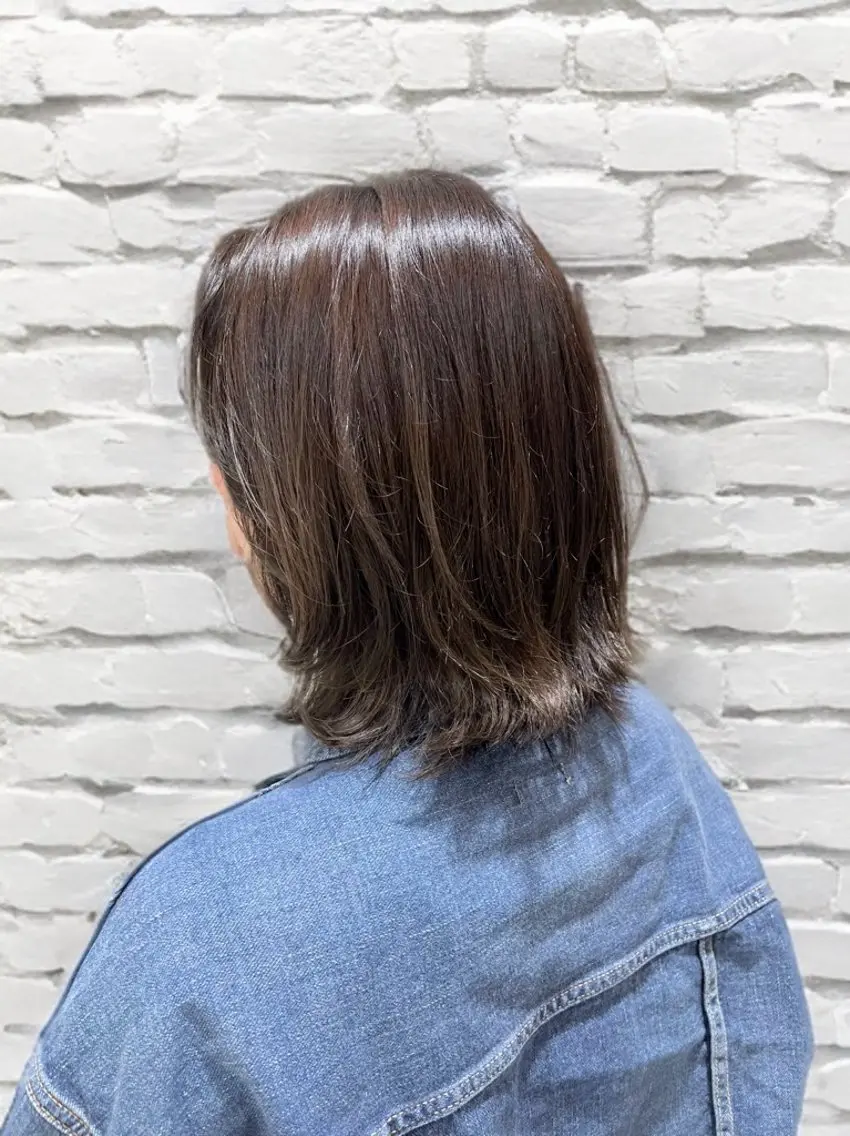 ミディアム カット ヘアカラー 髪質改善×レイヤー 高嶋のヘアスタイル