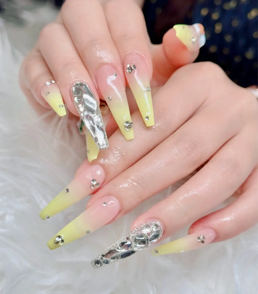 ネイル アートネイル フレンチネイル ジェルネイル 韓国ネイル マグネットネイル ハンドネイル Lenie Nail Okuboのネイルデザイン