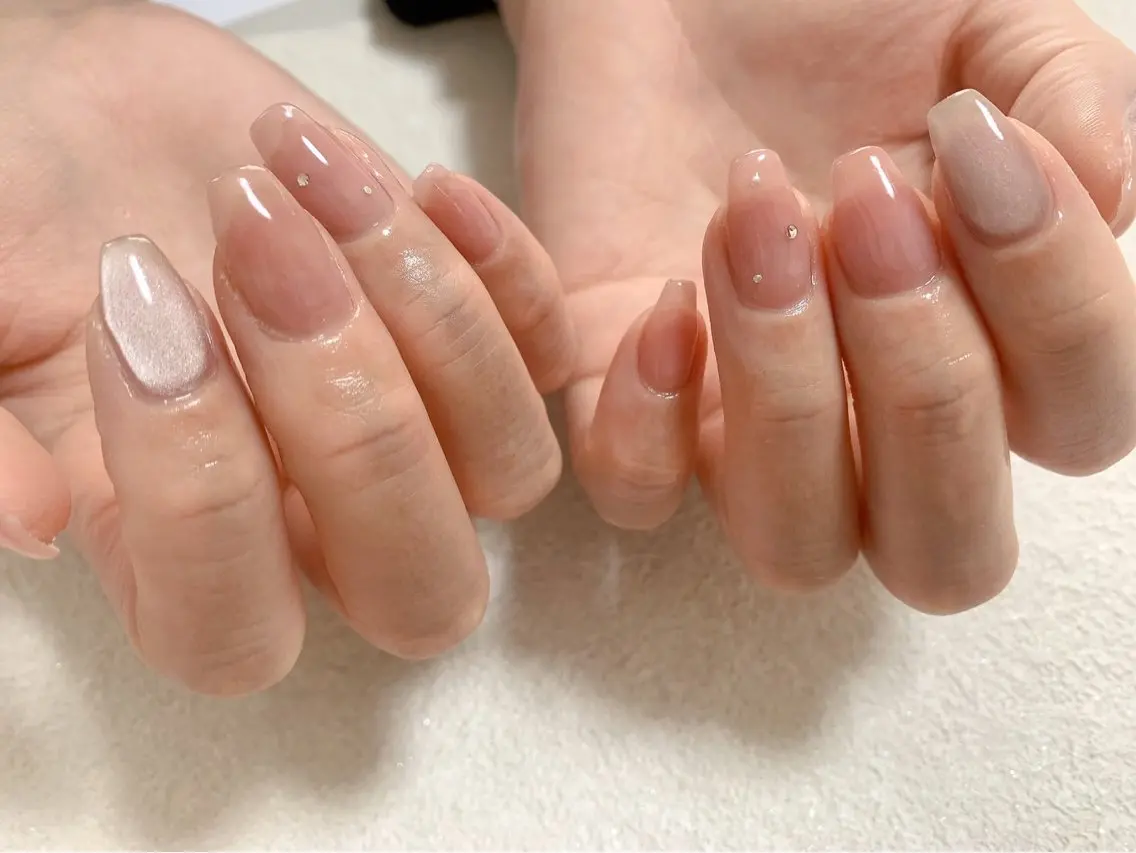ネイル オーロラネイル フットネイル フレンチネイル ジェルネイル 韓国ネイル ハンドネイル kiki nail &brow二子玉川のネイルデザイン