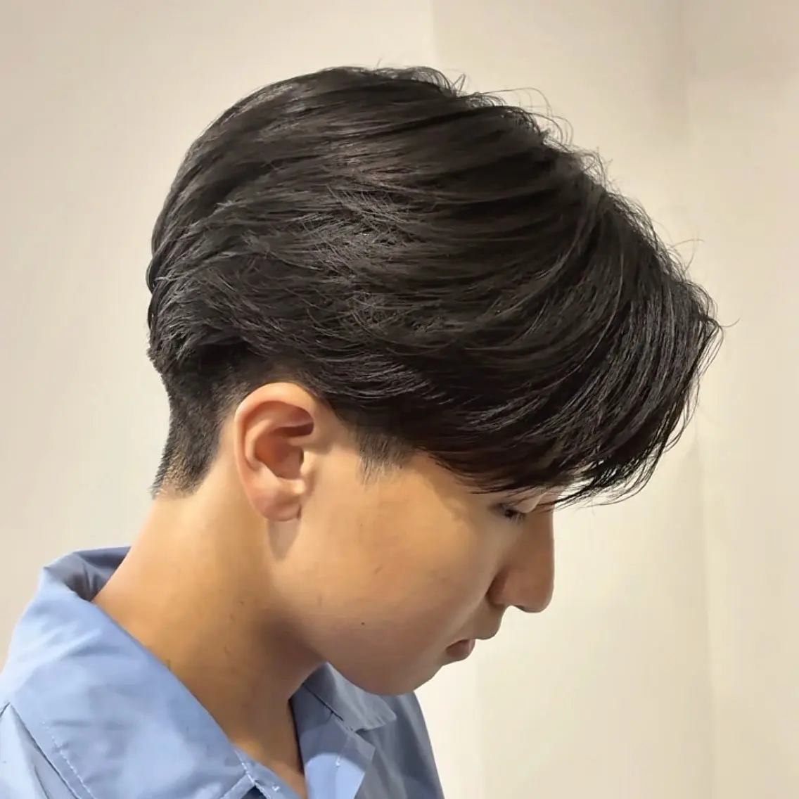 メンズ センターパート 上向井 真志【メンズ美容師】のヘアスタイル