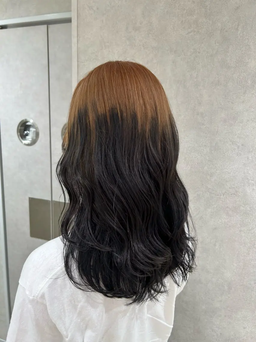 ロング カラー ⟡.·韓国ヘア*.゚ 室岡 咲希のヘアスタイル