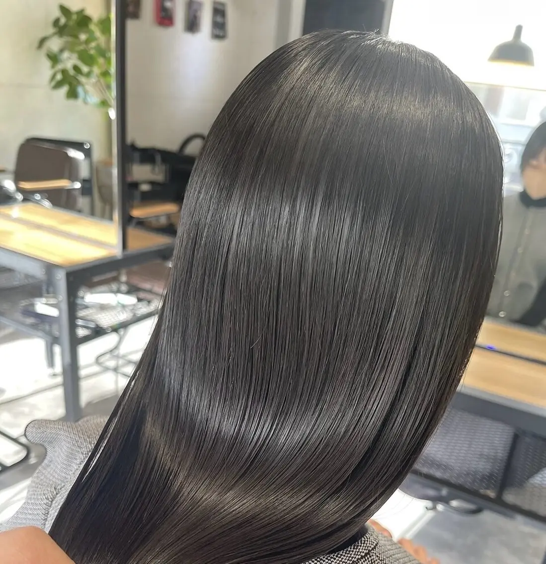 ロング カラー mao/ アシスタントのヘアスタイル