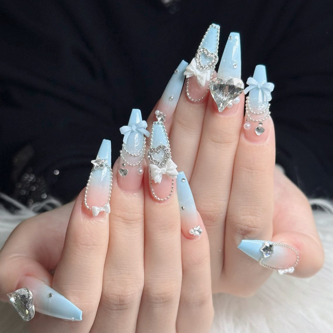 ネイル フットネイル フレンチネイル グラデーション 韓国ネイル ロングネイル ハンドネイル HOT Nail Salonのネイルデザイン