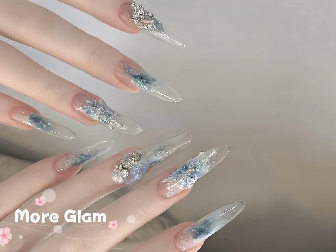 ネイル フットネイル フレンチネイル ジェルネイル ガラスフレンチ 韓国ネイル MoreGlam ネイルのネイルデザイン