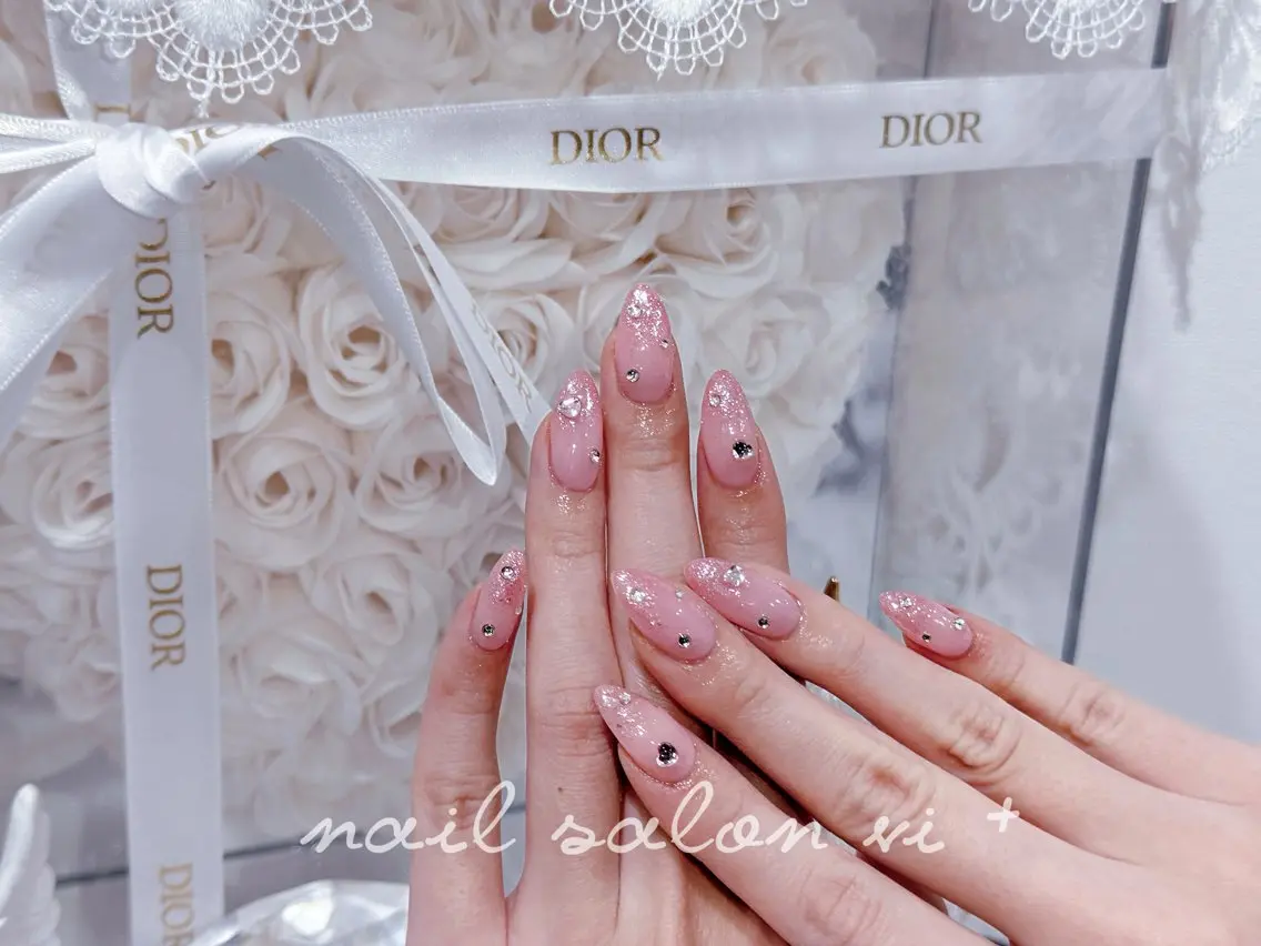 ネイル ハンドネイル ✨Nailsalon Vi+✨のネイルデザイン