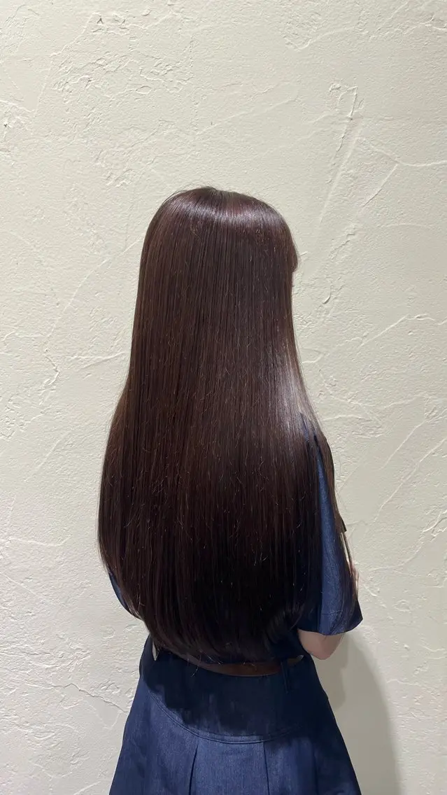 ロング カラー ブラウンカラー 石黒 理々花のヘアスタイル