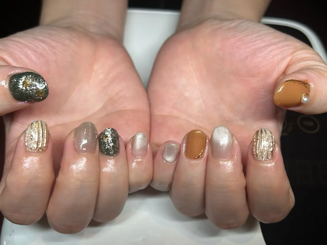 ネイル ニュアンスネイル AMUCI NAIL Shihomiのネイルデザイン