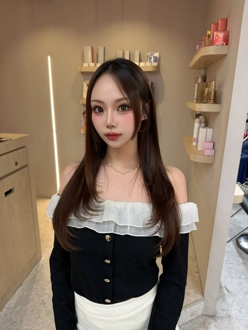 ロング くびれヘア 顔周りカット 髪質改善 韓国風ヘア レイヤーカット 平山 翔意のヘアスタイル