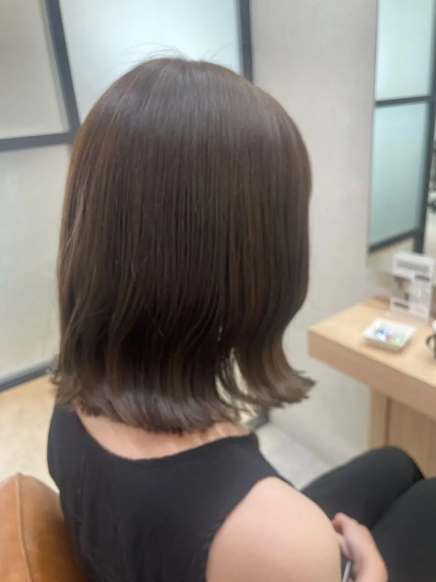 ミディアム カラー カット ヘアカラー トリートメント 関口 柊のヘアスタイル